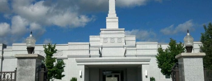 Medford Oregon Temple is one of OREGON.