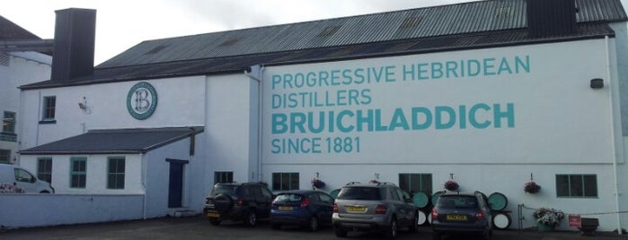 Bruichladdich Distillery is one of Schottland.