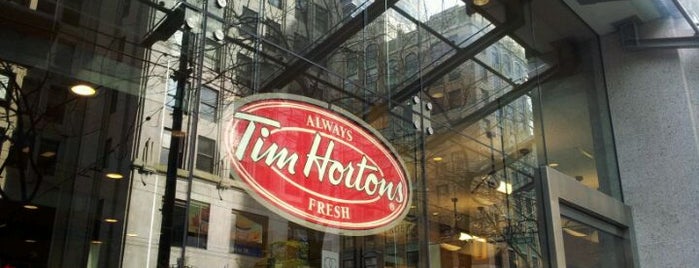 Tim Hortons is one of Adrianeさんのお気に入りスポット.