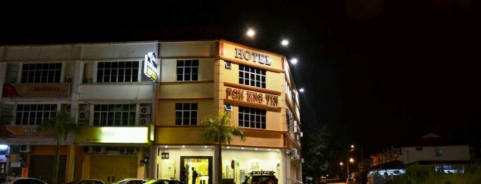 Pok Eng Tin Hotel is one of kemaman marii.