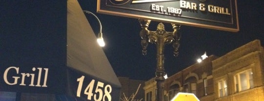 Hawkeye's is one of bars.