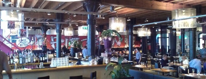 Restaurant Fifteen is one of in Amsterdam-Oost met Mik.