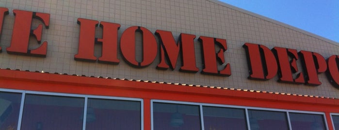 The Home Depot is one of Lugares favoritos de Jim.