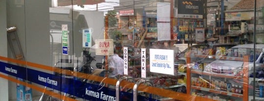 Kimia Farma is one of shopaholic :D.