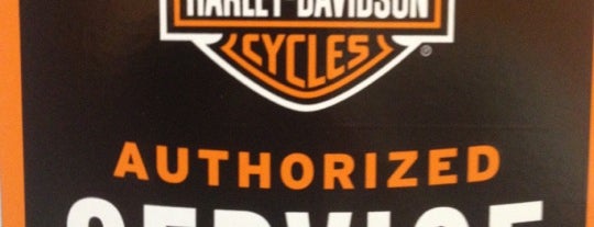 Harley-Davidson Service is one of Lieux qui ont plu à Simon.