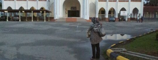 Masjid Tengku Mahkota Abdullah is one of Masjid & Surau, MY #1.