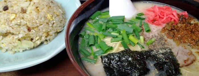 Hakata Ramen Nagahamaya is one of 麺類美味すぎる.