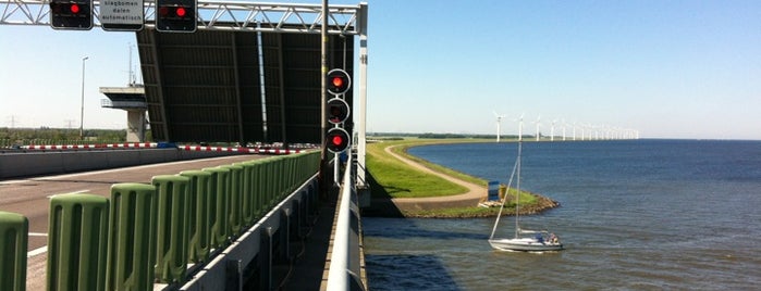 Ketelbrug is one of Bridges in the Netherlands.