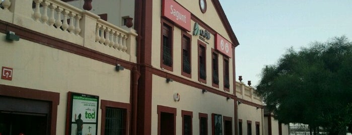 Estación de Sagunto is one of Sergio 님이 좋아한 장소.