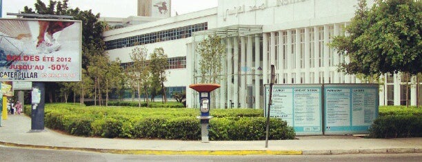 Institut Français de Casablanca is one of Must-Visit Libraries Around the World.