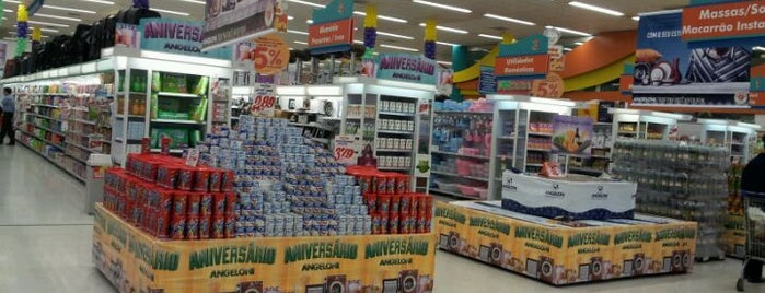 Supermercado Angeloni is one of Posti che sono piaciuti a Oliva.