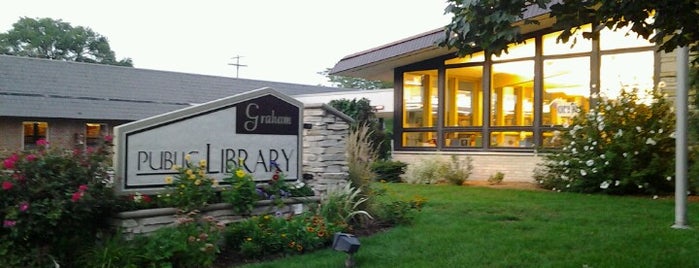 Graham Library is one of Gwen : понравившиеся места.