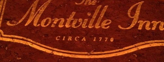 Montville Inn is one of สถานที่ที่บันทึกไว้ของ Lizzie.