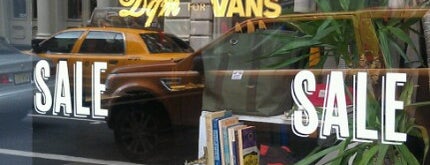 The Vans DQM General is one of New York City.