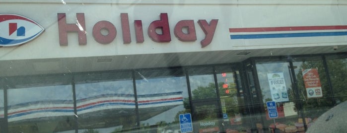 Holiday Station Store is one of Lieux qui ont plu à Jeremy.