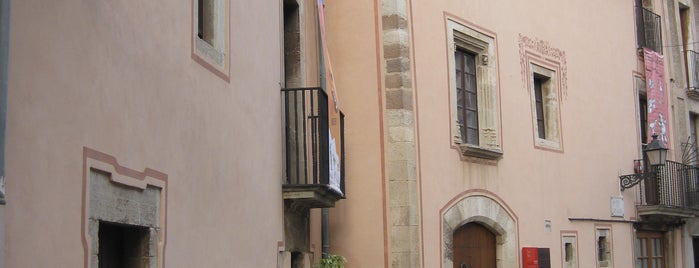 Museu Arqueologia i Paleontologia de Moià is one of สถานที่ที่ Jordi ถูกใจ.