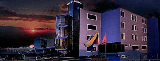 Hotel Pirineos is one of José : понравившиеся места.