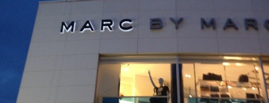 Marc Jacobs is one of mayumi 님이 좋아한 장소.