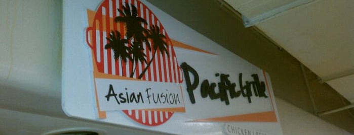 Pacific Grille is one of Tempat yang Disimpan natalyn.