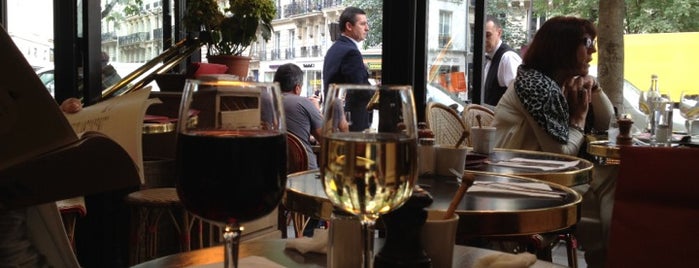 Bar de la Croix-Rouge is one of Notre sélection de restaurant à Paris.