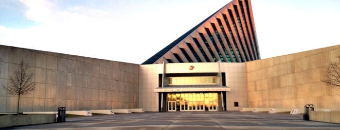 National Museum of the Marine Corps is one of Jenniferさんの保存済みスポット.