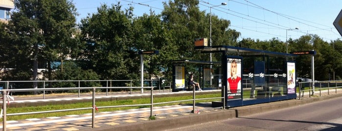 Tramhalte Station Zuid is one of Gespeicherte Orte von ☀️ Dagger.