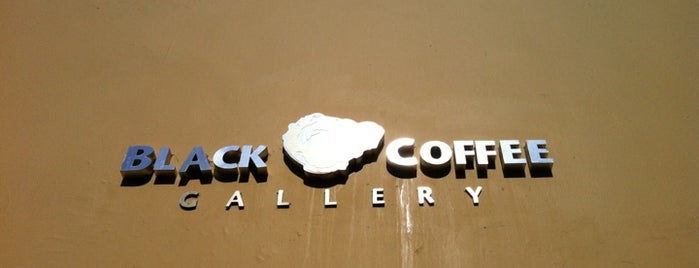 Black Coffee Gallery by Al Alimón is one of Oaxaca Quick-Hits.