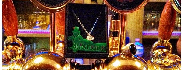 St Patrick Pub is one of สถานที่ที่ Daniele ถูกใจ.