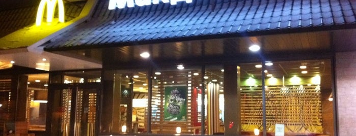 McDonald's is one of Roman : понравившиеся места.