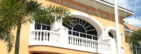 St. Petersburg Yacht Club & Marina is one of Tempat yang Disukai Rick.