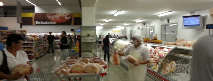 Supermercado Jacomar is one of สถานที่ที่ Luiz ถูกใจ.