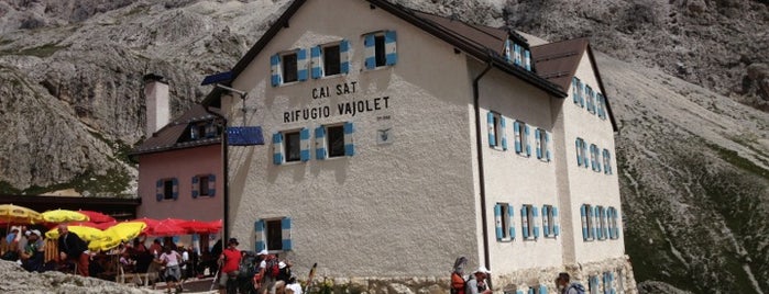 Rifugio Vajolet is one of #unorsointrentino.