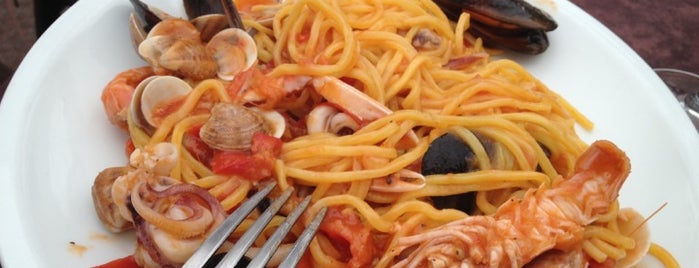 Al Pescatore is one of Food To-Do a Roma.