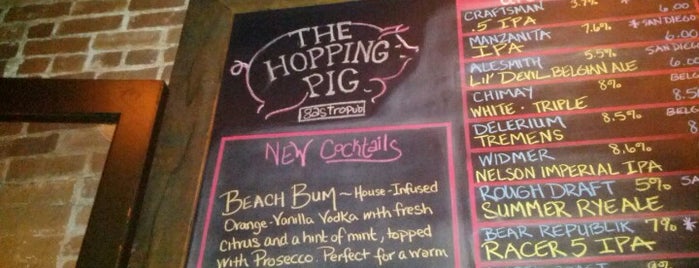 The Hopping Pig Gastropub is one of สถานที่ที่ Krystal 🎶 ถูกใจ.
