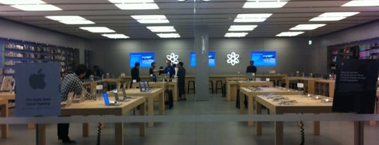 Apple Carindale is one of Lugares favoritos de Dave.