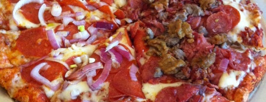 Deano's Pizza is one of Cortland : понравившиеся места.
