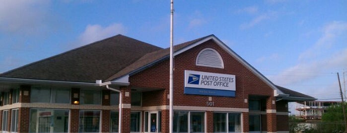 US Post Office is one of Tempat yang Disukai Brandi.