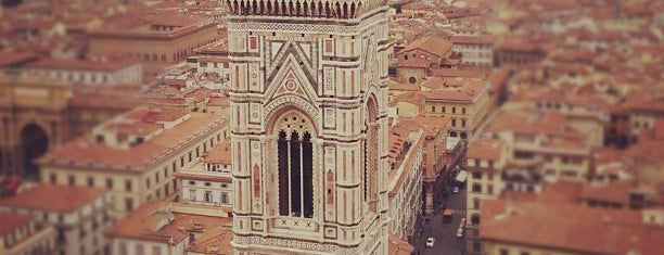 Campanile di Giotto is one of Un bacione a Firenze #4sqCities.