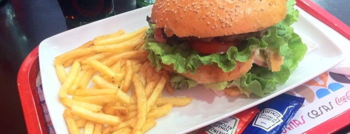 Rey Burger is one of Locais salvos de m.