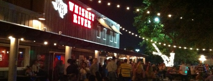 Whiskey River Dancehall & Saloon is one of สถานที่ที่ Florecita 🌸 ถูกใจ.