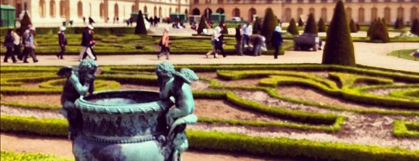 Reggia di Versailles is one of My favorite places in Paris.