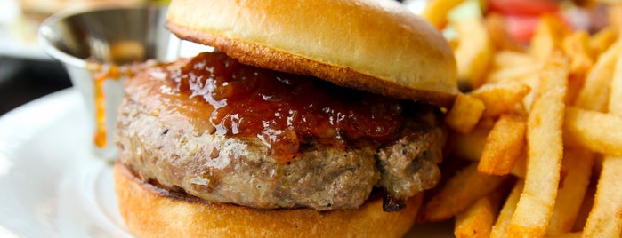 2941 Restaurant is one of Washingtonian 2014 Top 25 Burgers.
