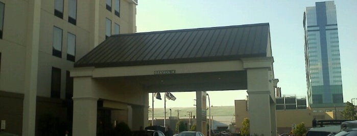 Hampton Inn by Hilton is one of Places to go.