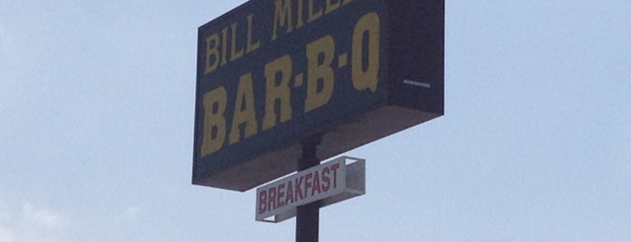 Bill Miller Bar-B-Q is one of Tempat yang Disukai Yessika.