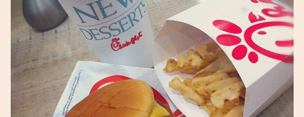 Chick-fil-A is one of 100 Best Places in Chicago: TOC Staff Picks.