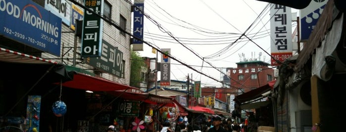 Dongdaemoon Stationery and Toy Market is one of Guide to SEOUL(서울)'s best spots(ソウルの観光名所).