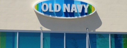 Old Navy is one of Orte, die Erin gefallen.