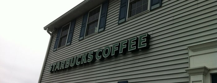 Starbucks is one of Tempat yang Disukai E.