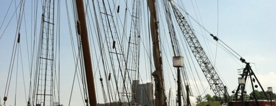 Pride of Baltimore II is one of Star-Spangled Banner National Historic Trail.
