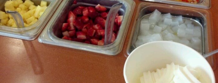 Fruity Yogurt is one of Froyo Annapolis.